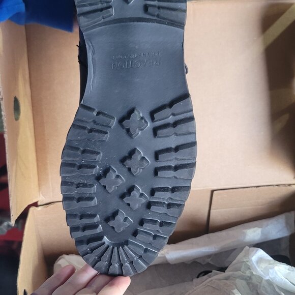 Kenneth Cole Reaction Boots